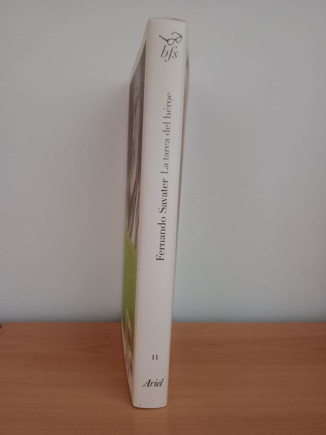 "La tarea del héroe" - Fernando Savater