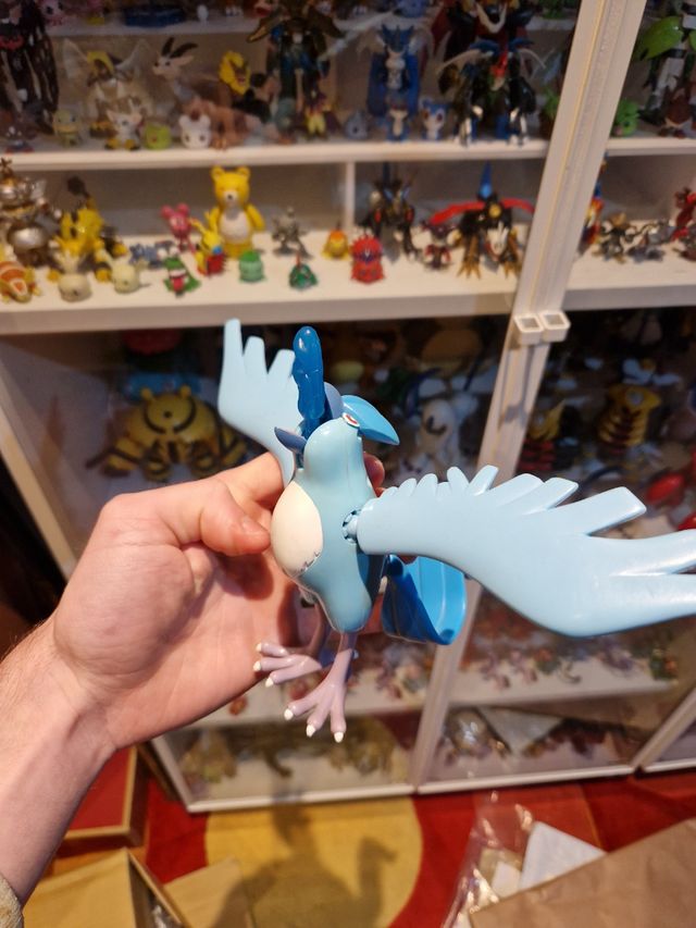 Figura pokemon articuno hasbro 2000