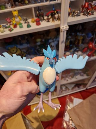 Figura pokemon articuno hasbro 2000