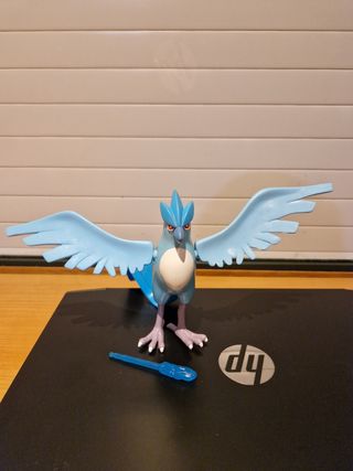 Figura pokemon articuno hasbro 2000
