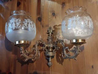 APLIQUE DE BRONCE CON DOS BRAZOS.