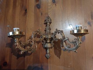 APLIQUE DE BRONCE CON DOS BRAZOS.