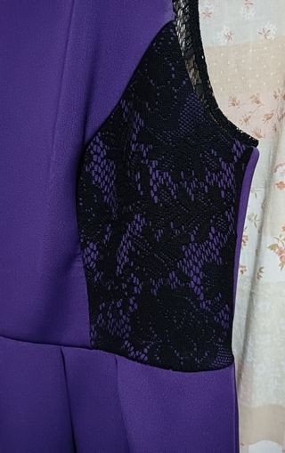 Nuevo A Estrenar.Vestido Fiesta morado con encaje