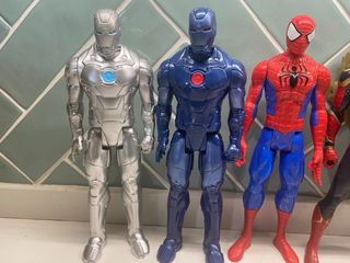 Figuras MARVEL super heroes