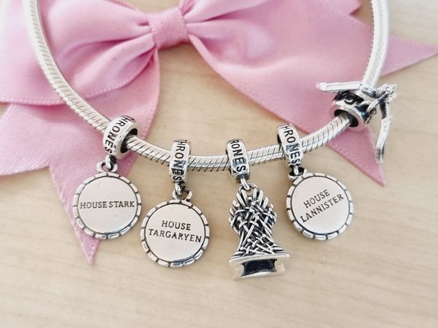 Charm Stark Juego de Tronos plata