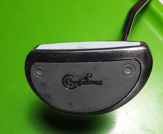 PUTT CONFIDENCE