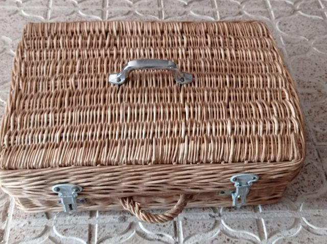 Maleta mimbre