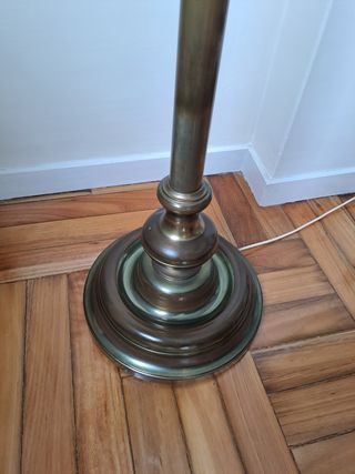 Lámpara pie bronce