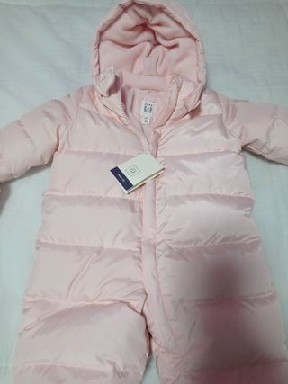 Buzo baby GAP rosa
