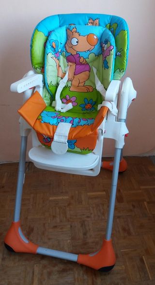 Trona marca Chicco.