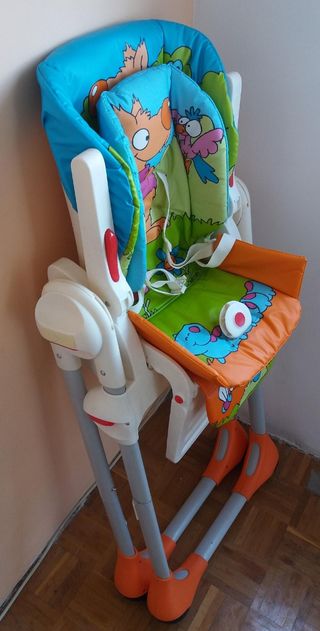 Trona marca Chicco.