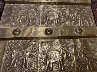 URGENTE MESA MACIZA EL CORTE INGLÉS 2M – RABAJADA