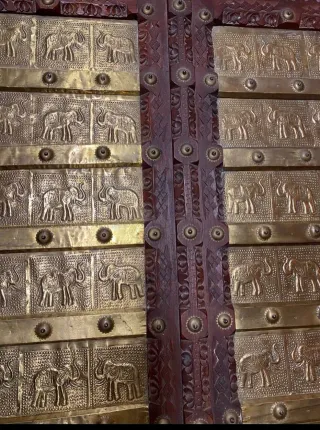 URGENTE MESA MACIZA EL CORTE INGLÉS 2M – RABAJADA