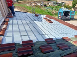 INSTALACIÓN DE CANALONES Y REPARACIÓN DE TERRAZAS