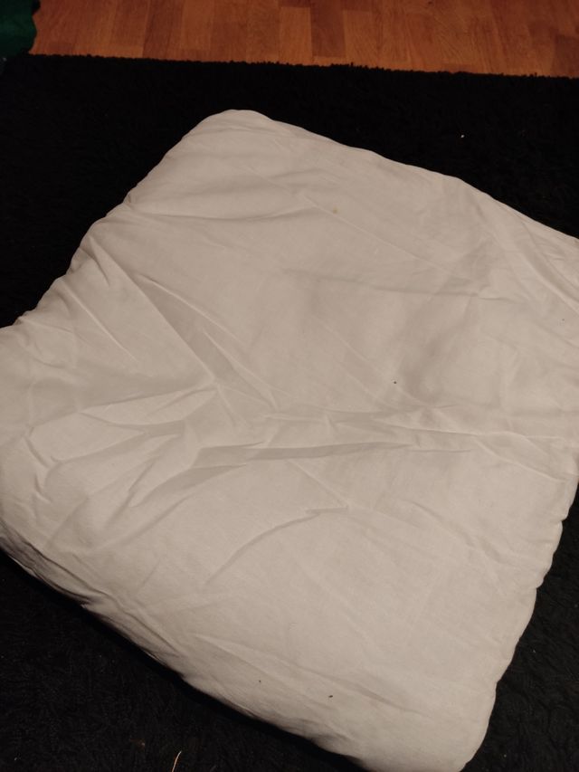 Conjunto cuna naf naf y organizador de cuna