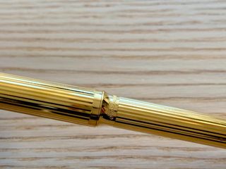 Bolígrafo S.T. Dupont Paris Oro