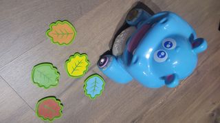 Tambor musical  e hipopótamo ingles y español