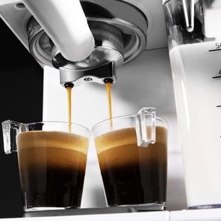 Cafetera Cecotec Power Instant-ccino Touch.