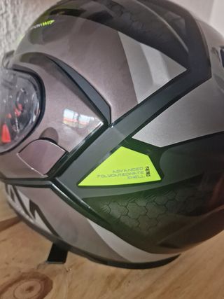 Casco de moto MT Atom w17