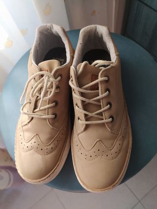 Zapato de ceremonia informal