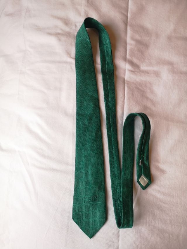 Cravatta verde anni 90