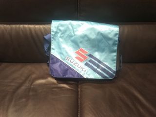 Mochila escolar lateral