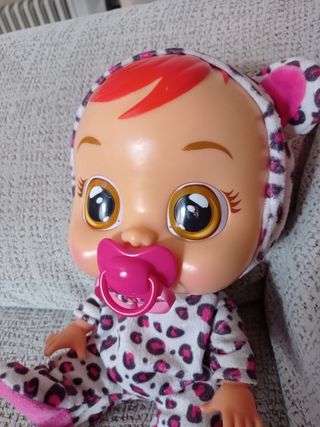Bebé llorón Lea