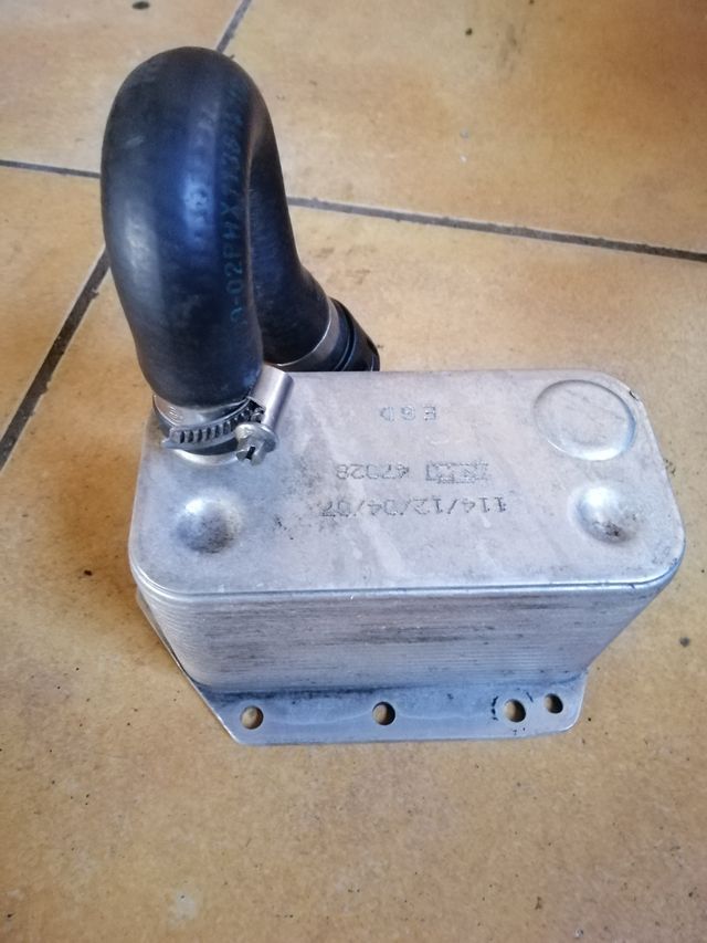 ENFRIADOR DE ACEITE BMW E60/E61 47028