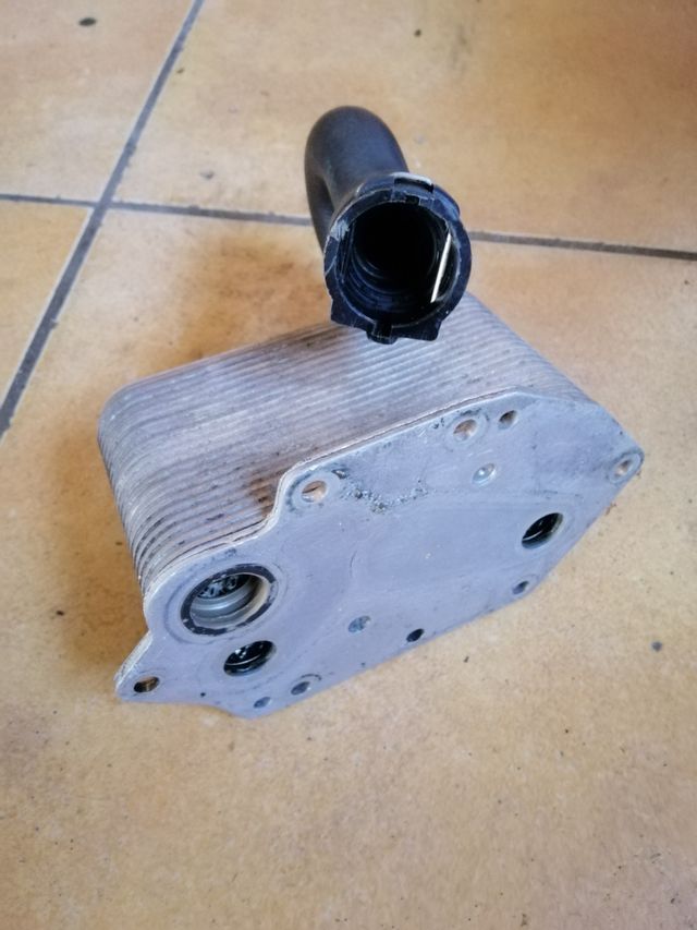 ENFRIADOR DE ACEITE BMW E60/E61 47028