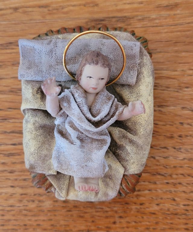 Belén. Misterio.Figuras 12 cm. Artesanías Oliver