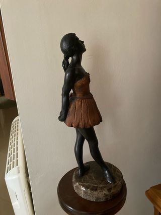 bailarina en bronce