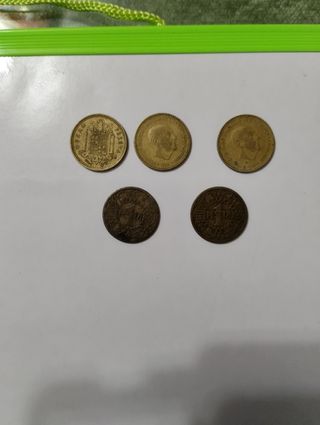 Monedas y billetes