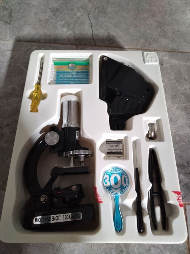 Microscopio per bambini vintage