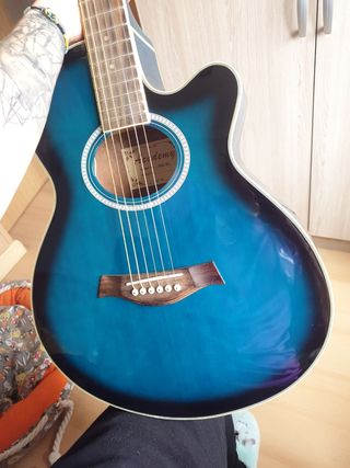 Guitarra electroacústica