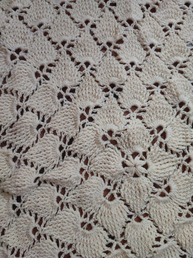 Arrullo de bebé hecho a mano