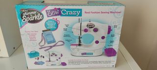 MÁQUINA COSER JUGUETE. Con su caja Original