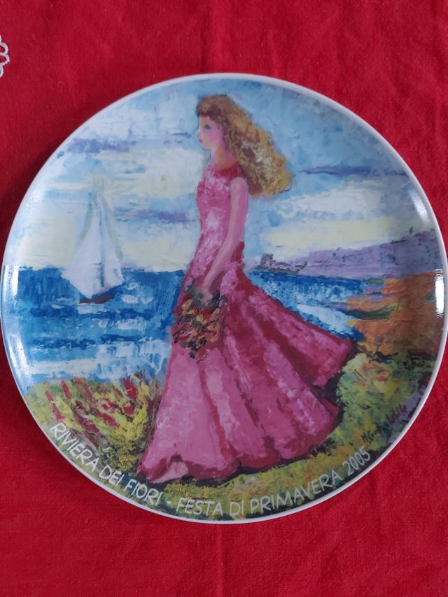 Piatto decorativo porcellana