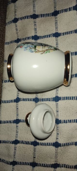 Jarrón oriental auténtico