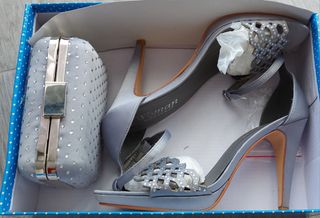 Sandalias y bolso fiesta talla 36 color plata