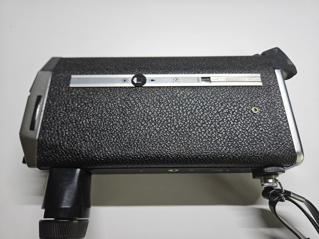 BOLEX 7.5 MACROZOOM SUPER8MM CINE CAMERA