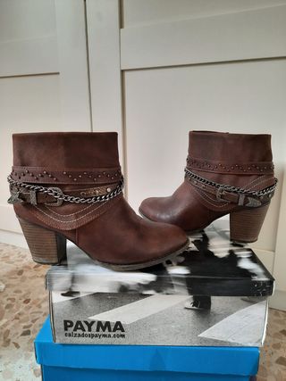 BOTAS CORTAS MARRONES DE MUJER