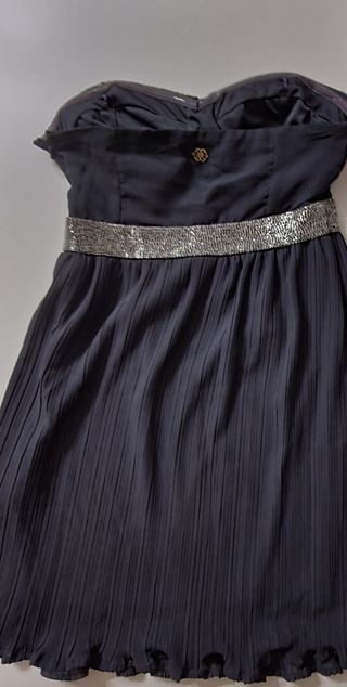 Vestido corto de fiesta de CUPLÉ