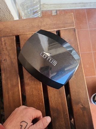 Lotus Shinny como nuevo.