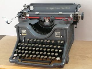 Maquina de Escribir Hispano-Olivetti M40