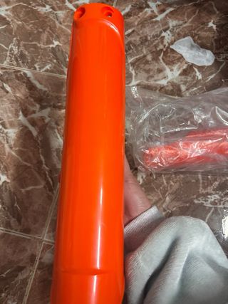 Protector de cubierta de horquilla