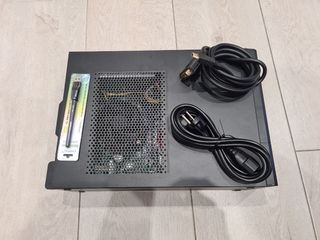 PC compacto Acer W10 y Office 2021
