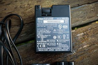 Cámara de fotos Nikon 750d.