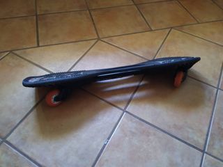 Skate / monopatín oxelo