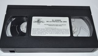 EL HOMBRE DE LA PISTOLA DE ORO VHS