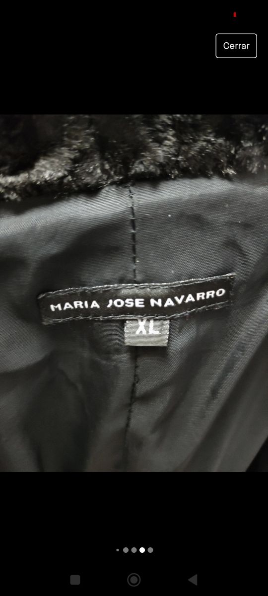 Abrigo negro de astracán sintético